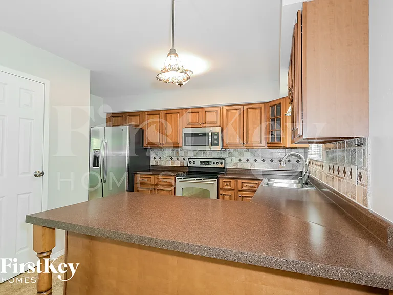 382 Beaver Lake Dr — Photo 7