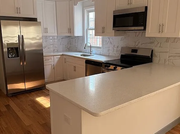 560 Linden Blvd, Brooklyn, NY 11203
