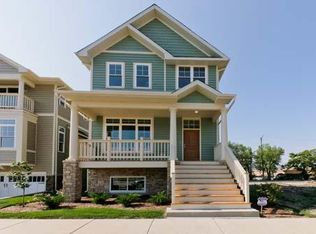 5223 W Olive Ave, Chicago, IL 60646