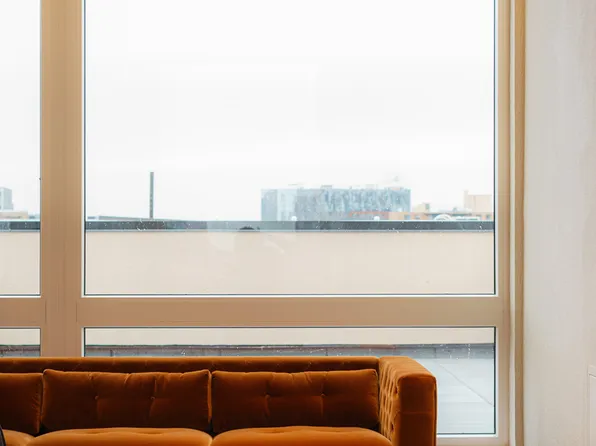 138-25 Barclay Avenue image 20 of 25