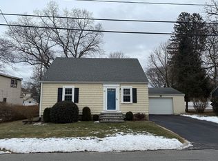 33 Worthington Ave, Shrewsbury, MA 01545