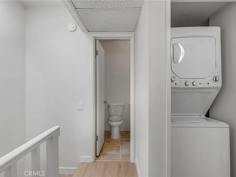 5142 Zelzah Ave #25 — Photo 14