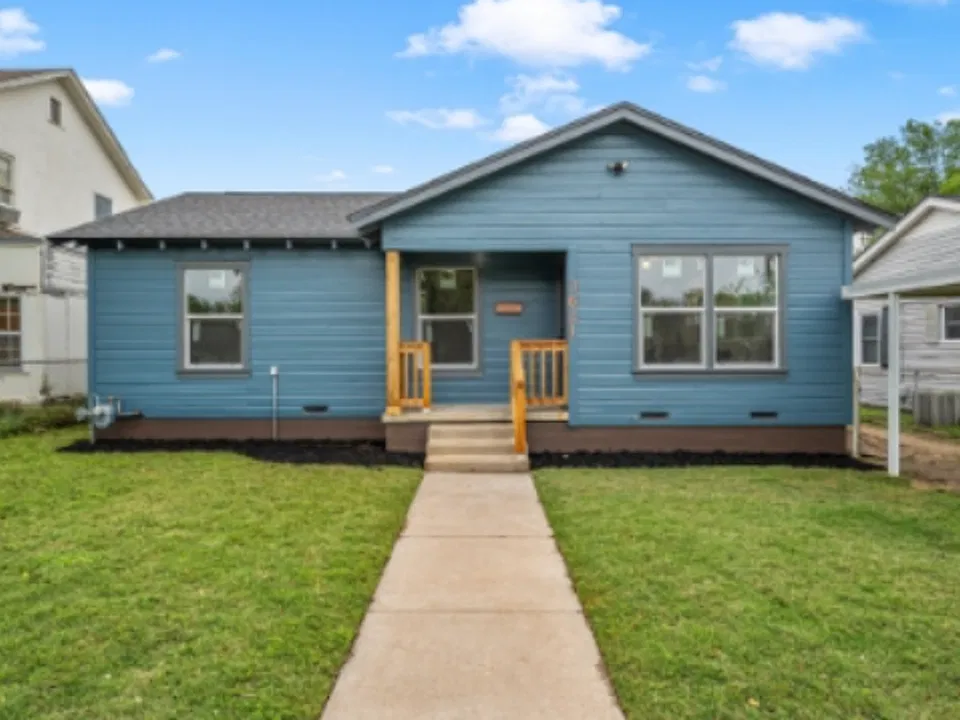 3621 Gorman Ave