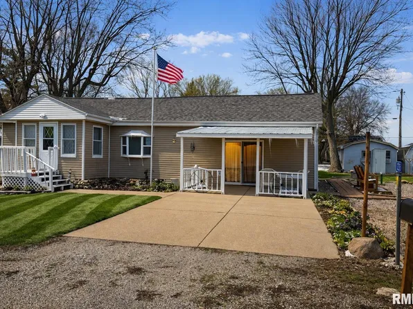 1218 McKinley St, Lowpoint, IL 61545