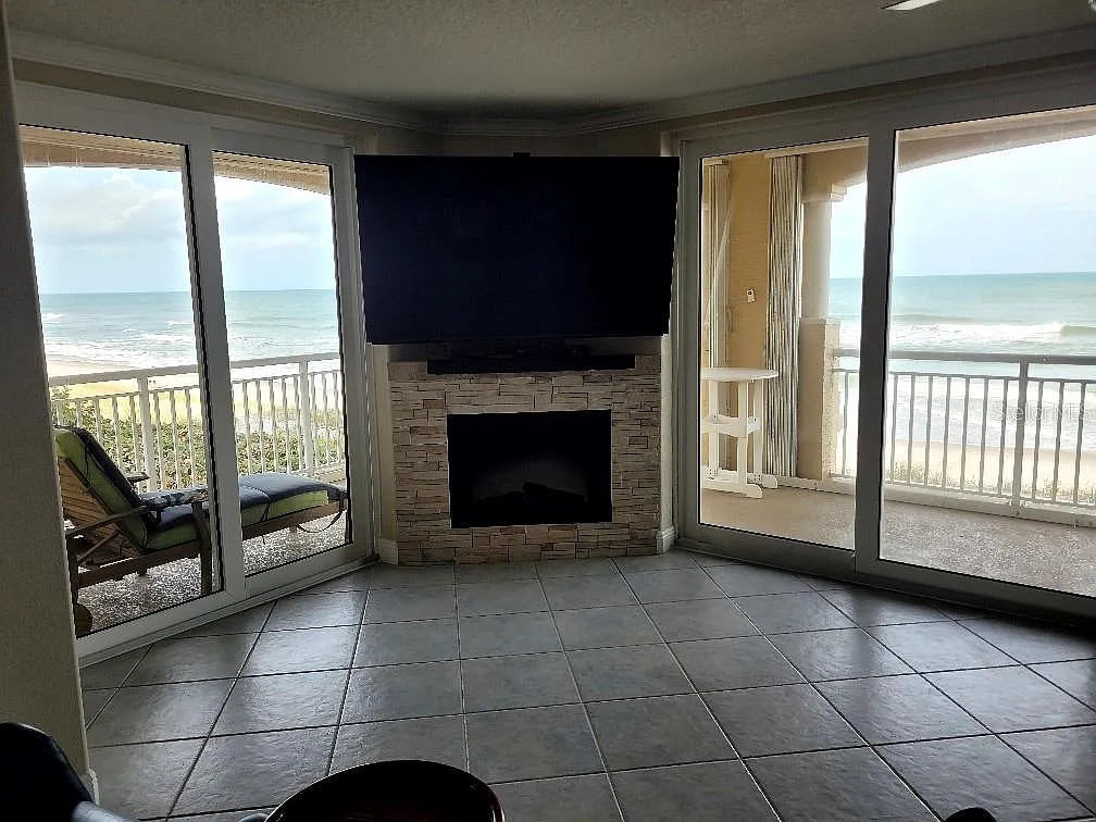 Building Photo - 1085 Highway A1A #1202