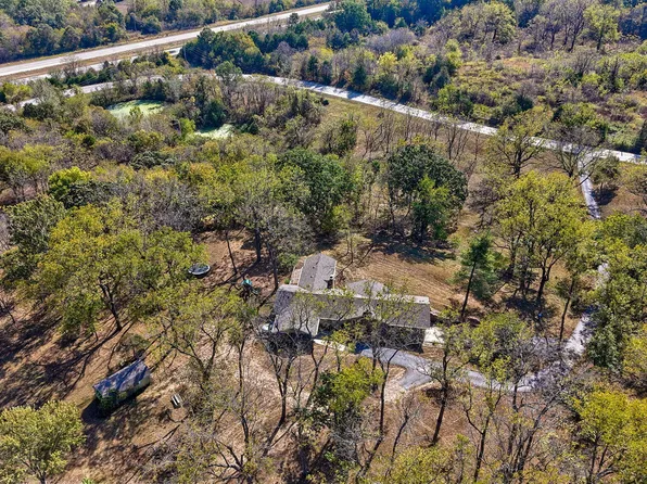 4005 W Farm Road 6, Brighton, MO 65617