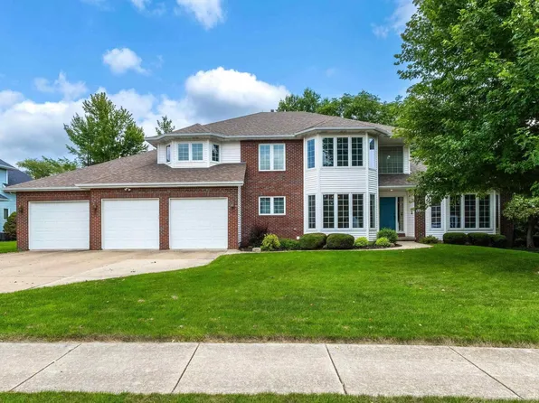 3520 5th St #A, East Moline, IL 61244