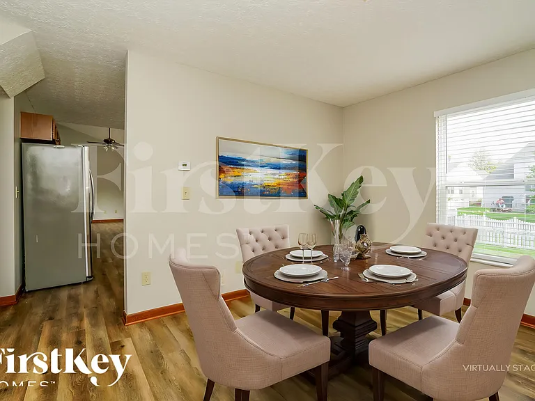 5546 Breshly Way — Photo 6