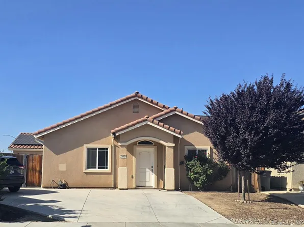 1602 Woodbrush Ave, Los Banos, CA 93635