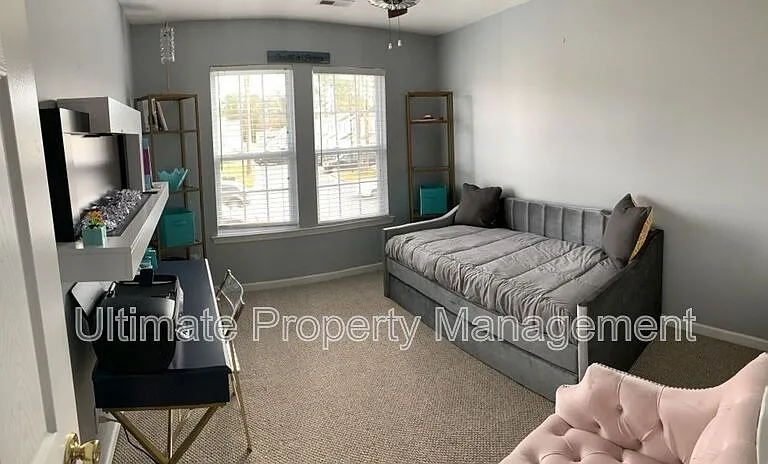 4500 Crawdad Ct #4500 — Photo 12