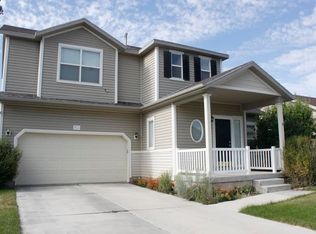 7838 N Saddleback Dr, Eagle Mountain, UT 84005