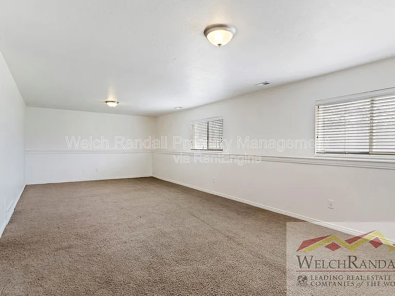 2126 Pebblebrook Rd — Photo 7