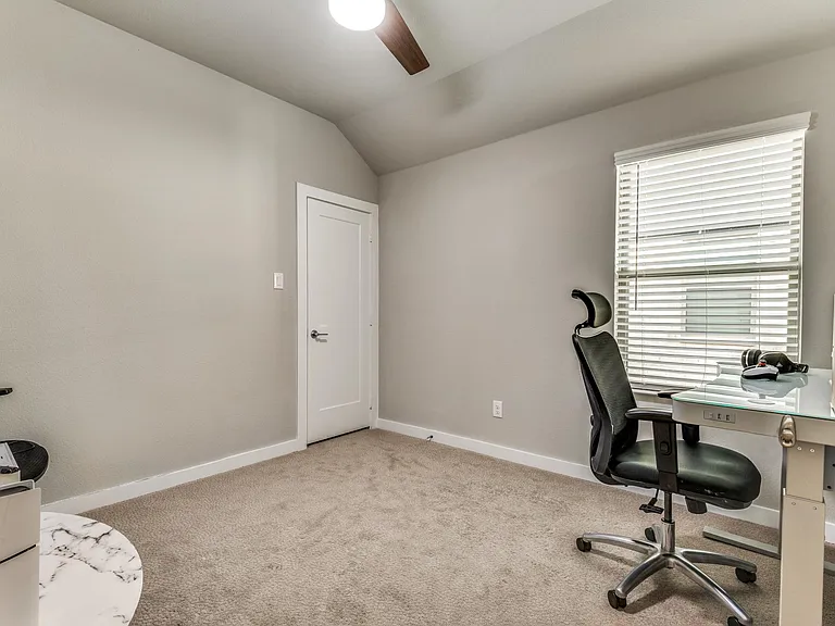 3528 Hollow Pine Dr — Photo 12