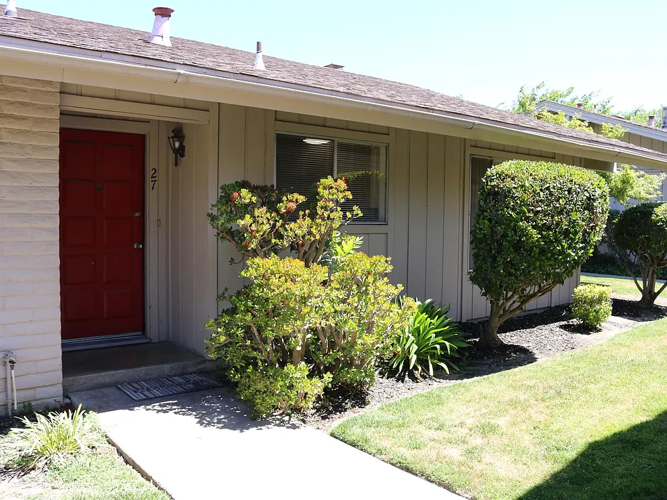 617 W Granger Ave #27