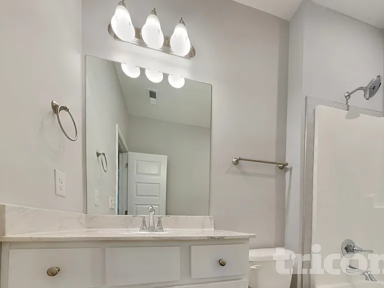1022 Cyril Dr — Photo 15