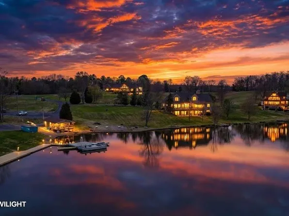 30 Bass Ct, Whitesville, KY 42378