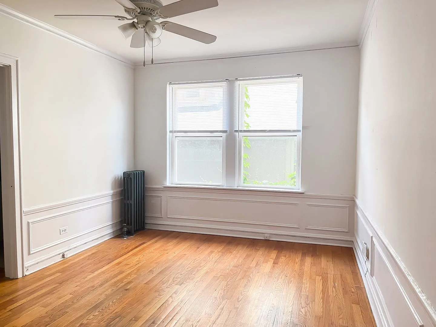 4545 N Beacon — Photo 3