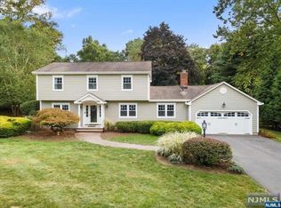 14 Pine Tree Rd, Ramsey, NJ 07446