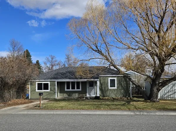 2143 Peake Ave, Cody, WY 82414