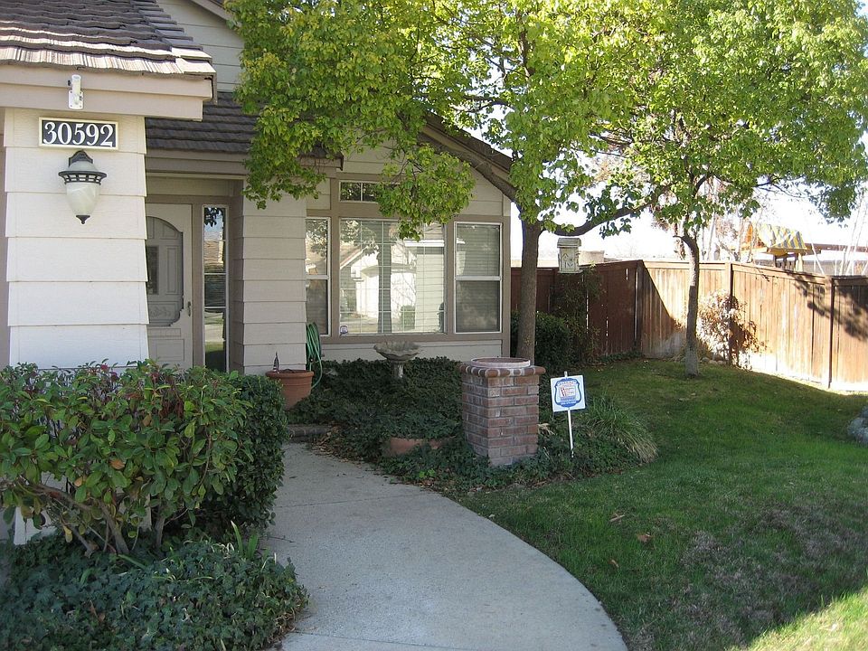 1st image of 30592 Crescent Bend Cir