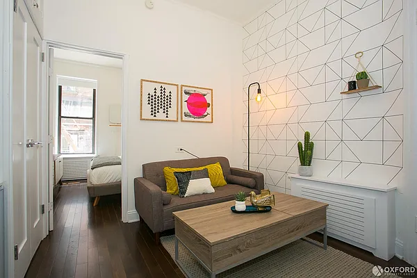 Rented by Oxford Property Group | media 35