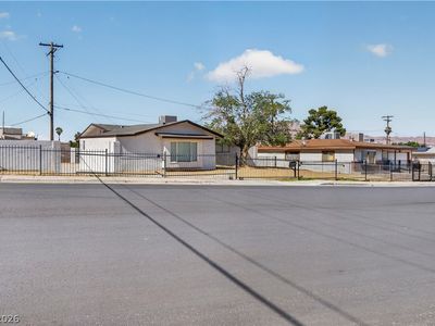 4696 E Twain Ave, Las Vegas, NV, 89121