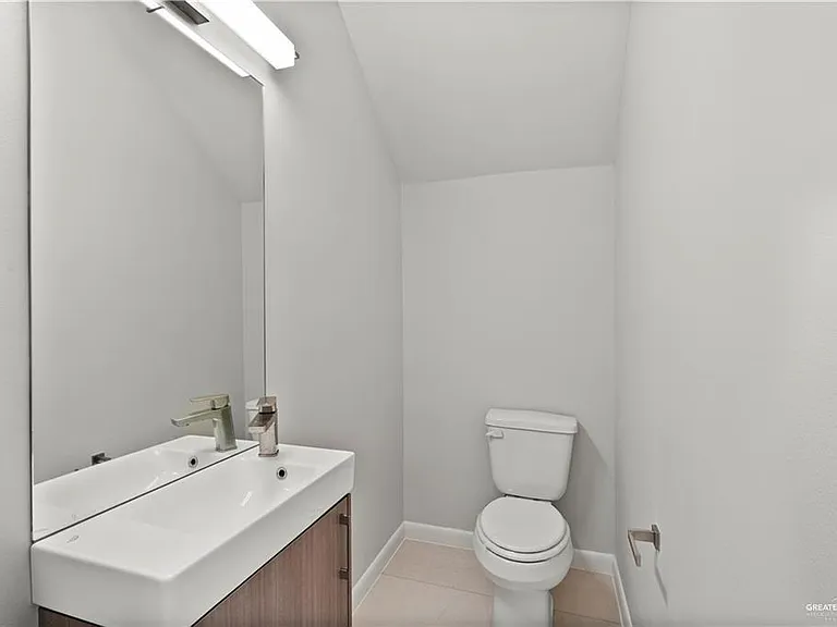 3512 Vanessa Ln #2 — Photo 13