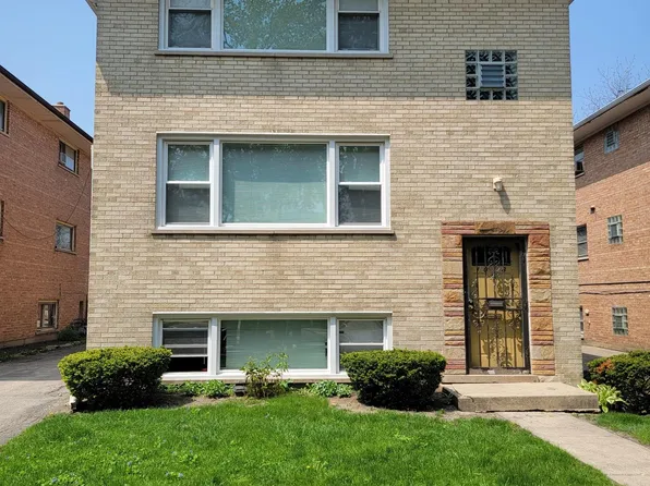 1018 S 11th Ave #1, Maywood, IL 60153