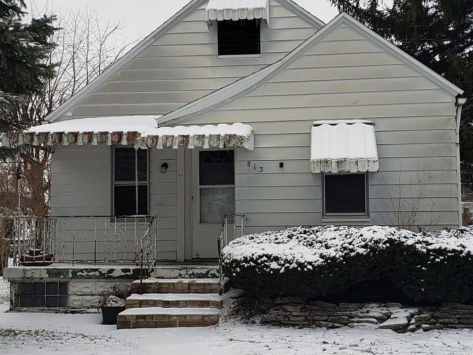 2nd image of 813 S Camden St