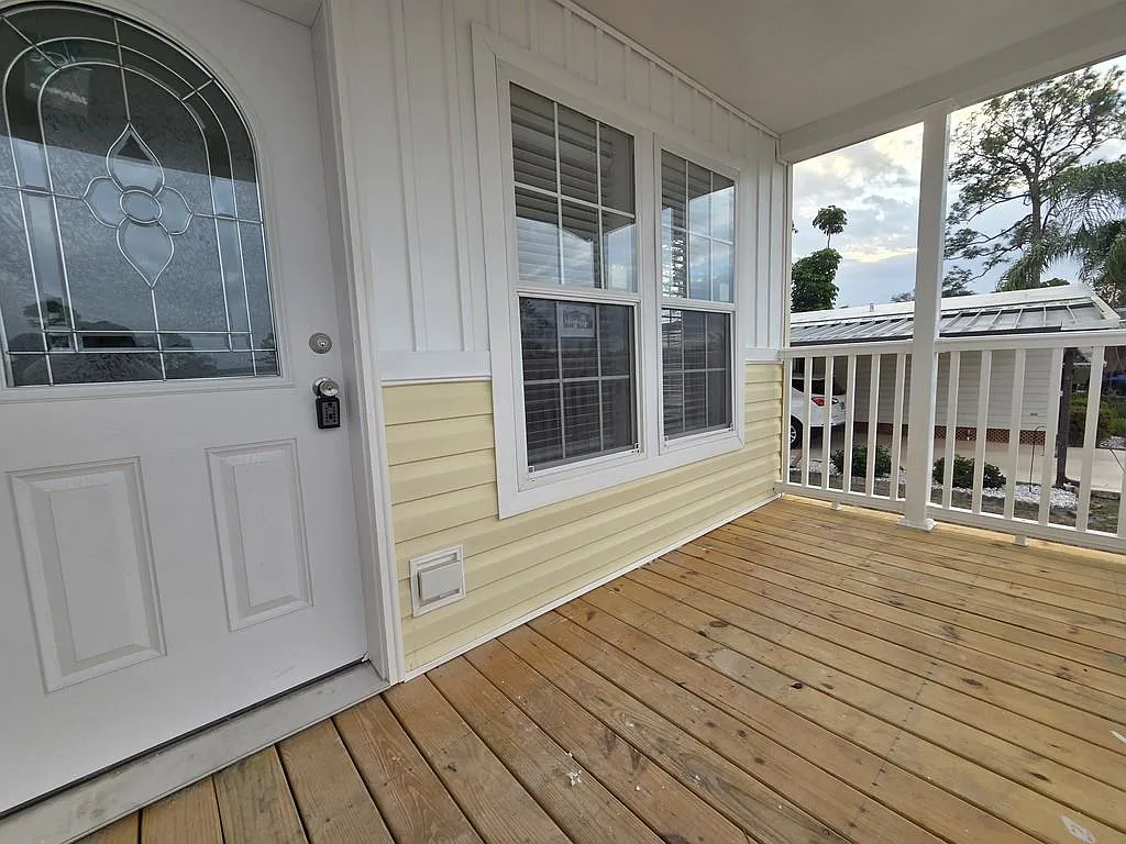 3 bed, 2.0 bath, 1564 sqft, $1,499 — Photo 2