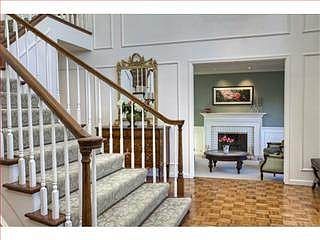 3rd image of 2221 Bayhill Ct