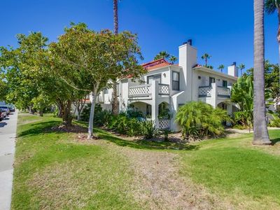 13272 Salmon River Rd Unit 203, San Diego, CA, 92129