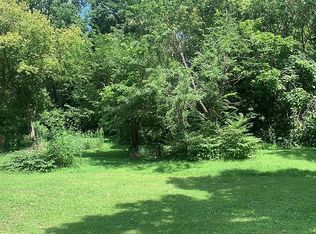 1038 Angle Rd, West Terre Haute, IN 47885