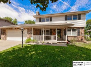 1204 Potter Rd, Bellevue, NE 68005