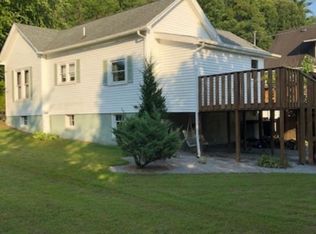 10 E Spring St S, Big Stone Gap, VA 24219