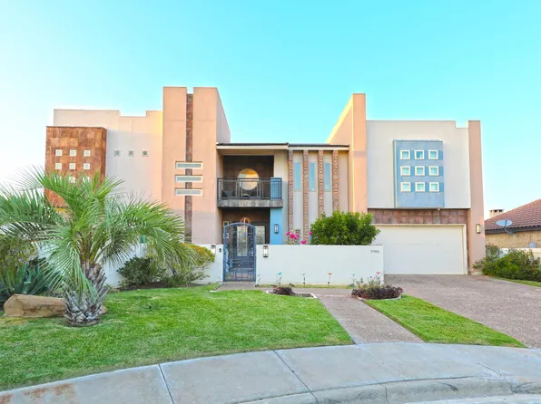 2906 Chaucer Dr, Laredo, TX 78041