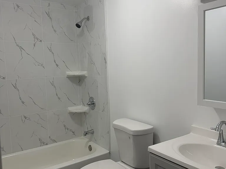 1159 Luzerne St #2 — Photo 6
