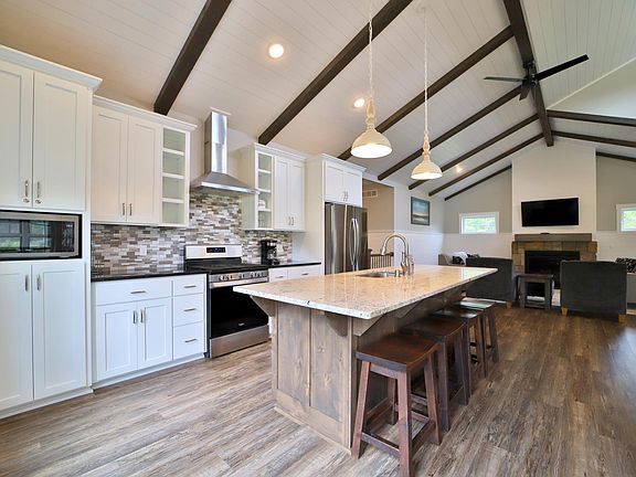 2nd image of 8189 Whitefish Way #29