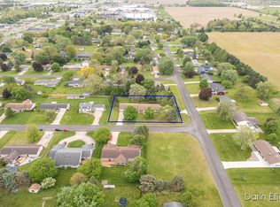167&187 Holiday Dr, Ionia, MI