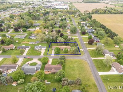 167&187 Holiday Dr, Ionia, MI, 48846