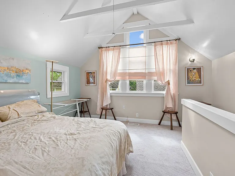 320 Littletown Quarter — Photo 10