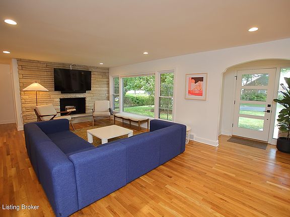 5th image of 2306 Ingleside Dr