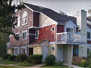 18 Sassafras Ln #D1, Monmouth Junction, NJ 08852