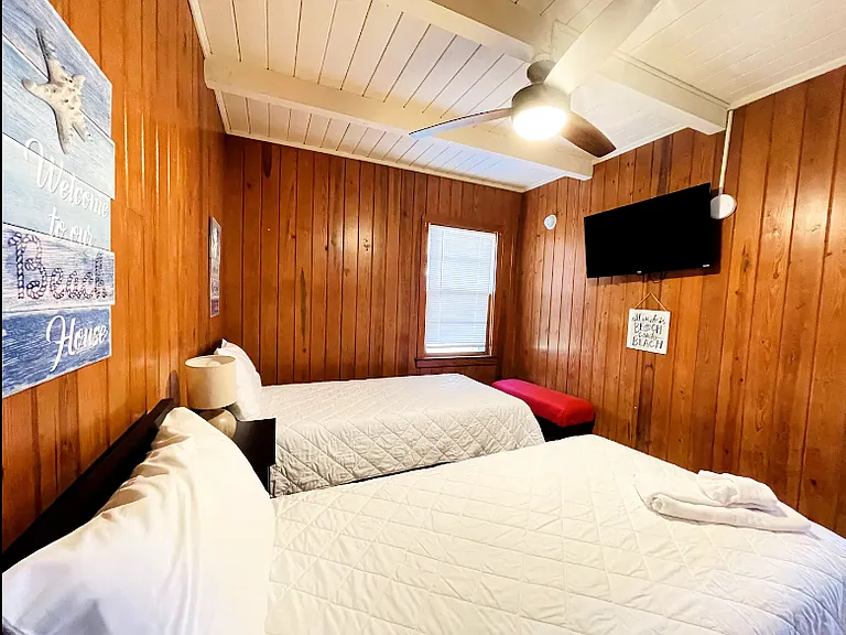 2104 Perrin Dr #1 — Photo 9