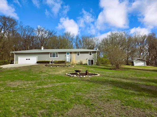 15510 Lomax Rd, Prophetstown, IL 61277