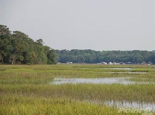 4 Marsh Bridge Ln, Savannah, GA 31411