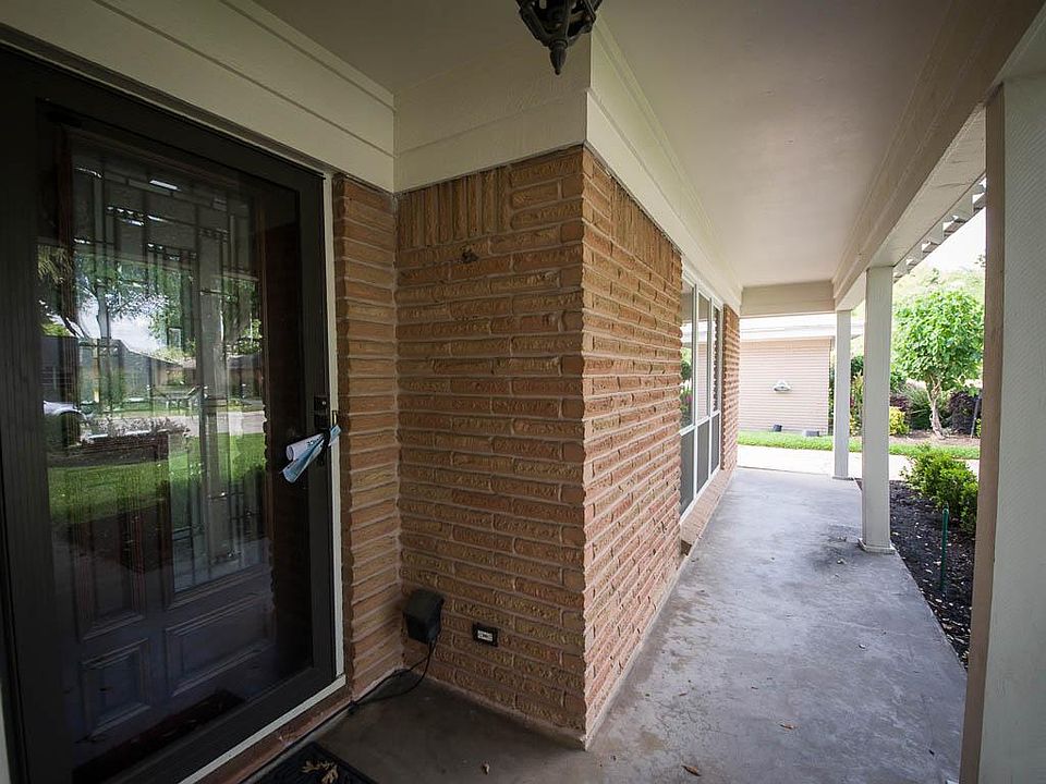 2nd image of 9218 Kapri Ln