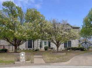 106 Carissa Ct, Krum, TX 76249