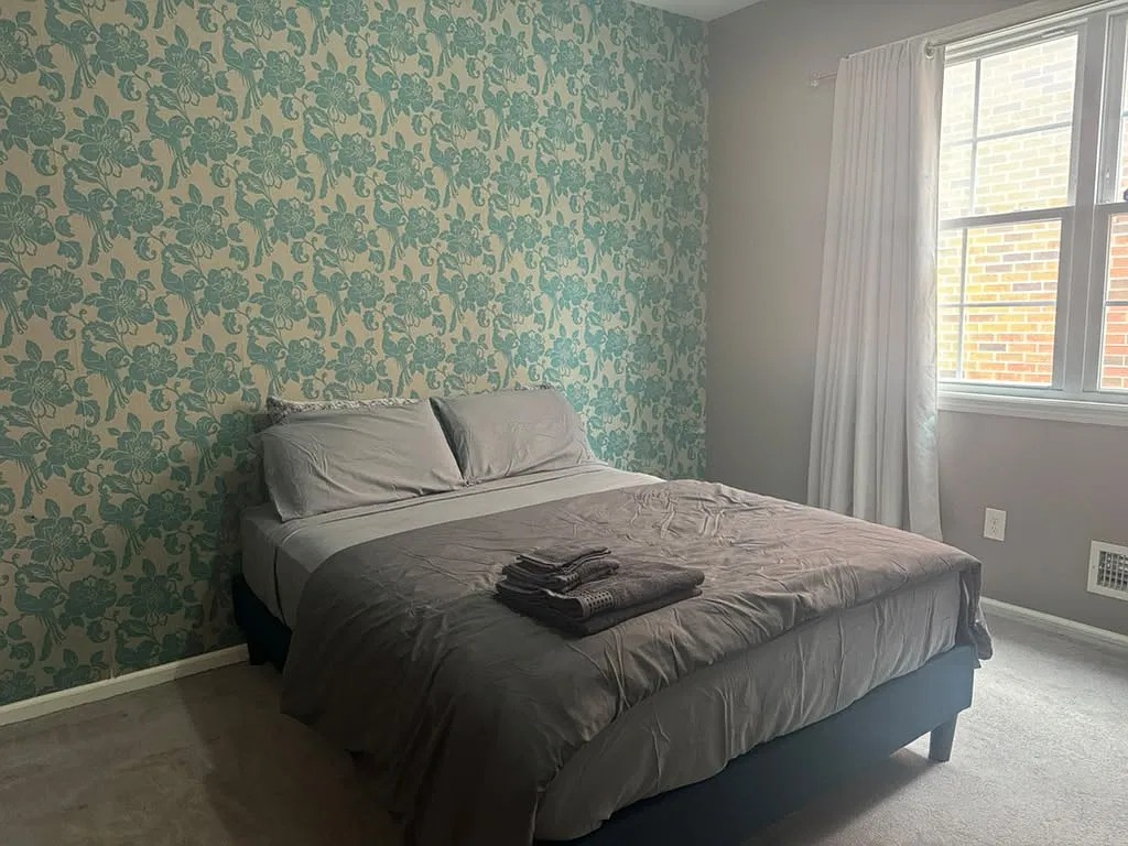 2 bed, 1500 sqft, $1,500 — Photo 2