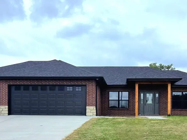 602 Quail Hollow Dr, California, MO 65018